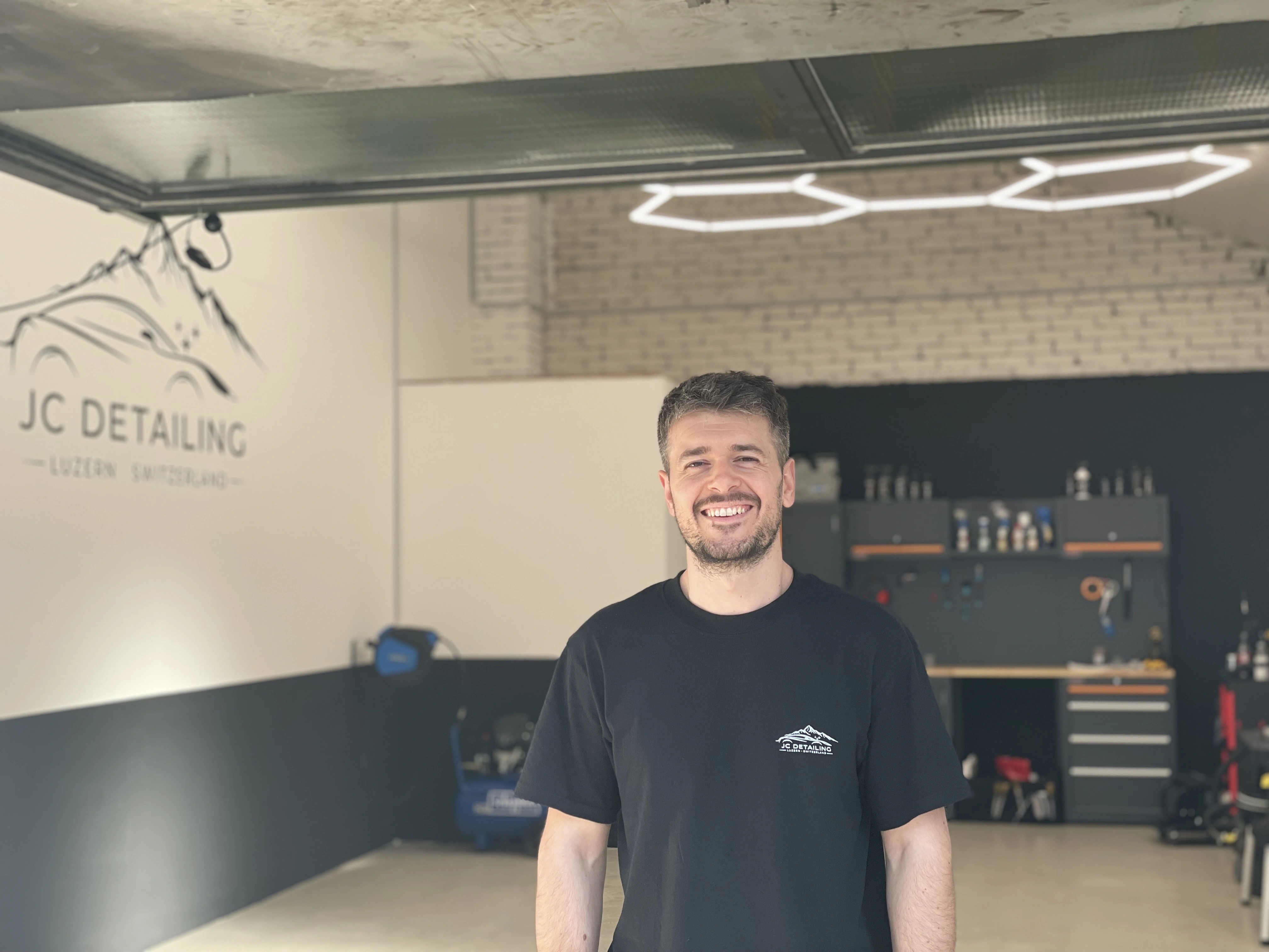 Juljan Cela von JC Detailing in Wauwil